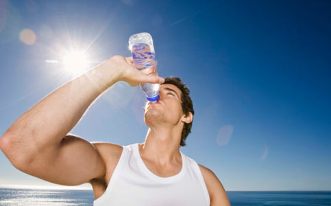 How To Stay Hydrated In The Heat